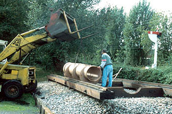 putting the pipes in position at Didcot